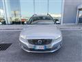 VOLVO V70 D5 Momentum