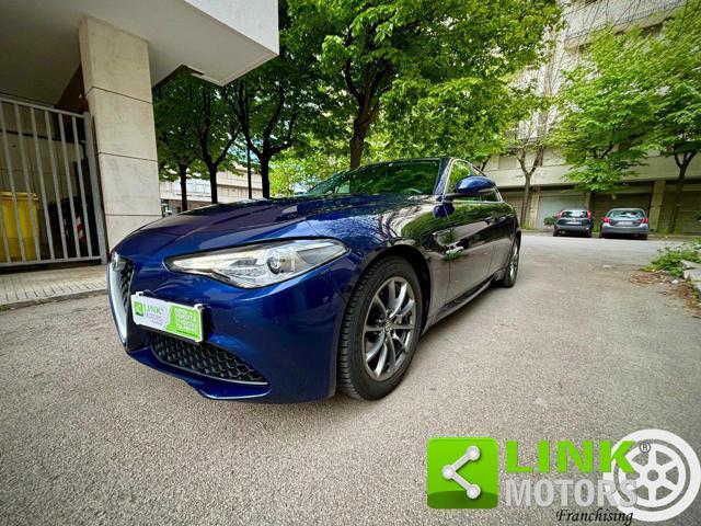 ALFA ROMEO GIULIA 2.2 Turbodiesel 136 CV AT8 Business