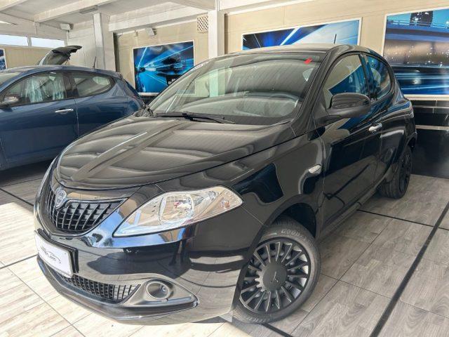 LANCIA YPSILON MY23 1.0 FIREFLY 70 CV START&STOP HYBRID SILVER