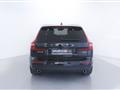 VOLVO XC60 B4 (d) AWD Geartronic Momentum Int. Pelle