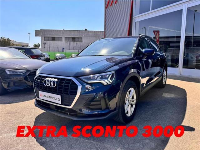 AUDI Q3 40 TDI quattro S tronic Business