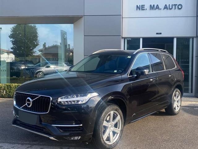 VOLVO XC90 D5 AWD Geartronic 7 posti Momentum