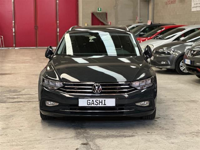 VOLKSWAGEN Passat Variant 2.0 TDI DSG Business BMT