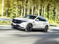 MERCEDES EQC  400 PREMIUM 4MATIC