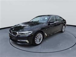 BMW SERIE 5 Serie 5(G30/31/F90) - d Luxury