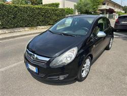 OPEL CORSA 1.4 16V 3 porte Sport