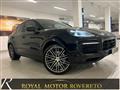 PORSCHE CAYENNE Coupé 3.0 V6 E-Hybrid 462cv /22"/Gancio/Tot.Black!