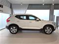 VOLVO XC40 D3 AWD Momentum