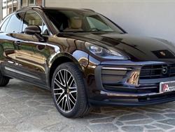PORSCHE MACAN 2.0