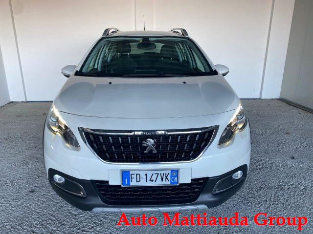 PEUGEOT 2008 (2013) BlueHDi 100 Allure // UNICO PROPRIETARIO