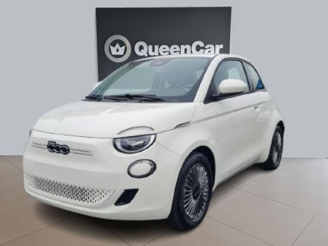 FIAT 500 ELECTRIC Berlina 190km