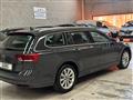 VOLKSWAGEN Passat Variant 2.0 TDI DSG Business BMT