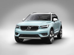 VOLVO XC40 2.0 d4 R-design awd geartronic my20