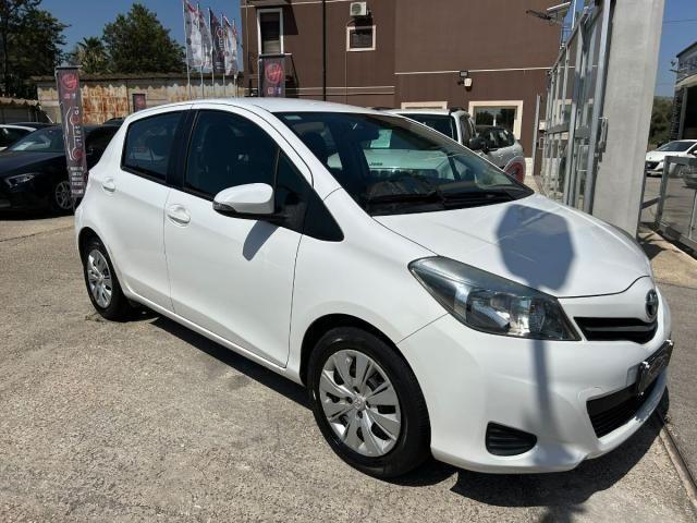 TOYOTA Yaris 1.0 5p. Active