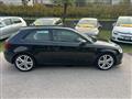 AUDI A3 2.0 TDI S tronic S-LINE