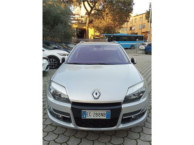 RENAULT LAGUNA 2.0 dCi 180CV SporTour 4Control