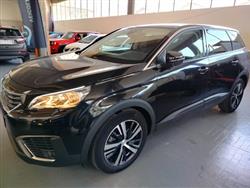 PEUGEOT 5008 BlueHDi 130 S&S EAT8 Business