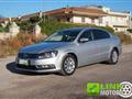 VOLKSWAGEN PASSAT 2.0 TDI Comfortline BlueM. Tech.