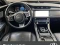 JAGUAR XF 2.0 D 180 CV AWD aut. Chequered Flag