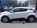 TOYOTA C-HR 1.8 HYBRID 8.000 KM E-CVT BUSINESS