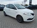 LANCIA YPSILON 1.0 FireFly 5 porte S&S Hybrid Ecochic Silver