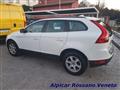 VOLVO XC60 D4 4WD Momentum