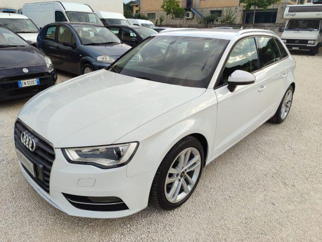 AUDI A3 SPORTBACK SPB 2.0 TDI 150 CV clean diesel Ambition