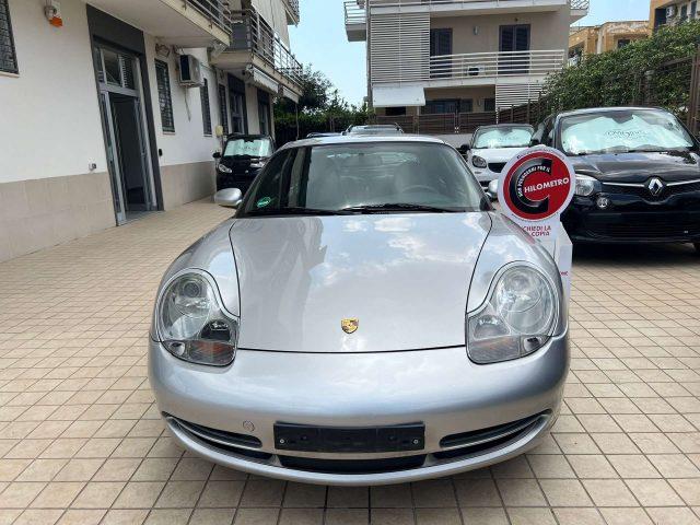 PORSCHE 911 996 Coupe 3.4 Carrera 4