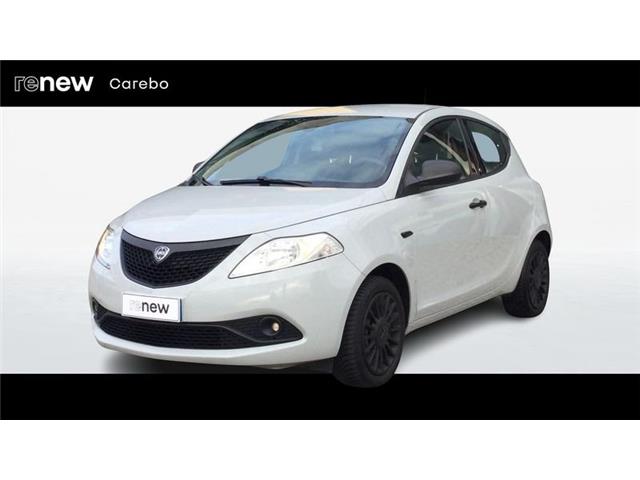 LANCIA YPSILON 5 Porte 1.2 Ecochic 69cv Gold my16 5 Porte 1.2 Ecochic 69cv 