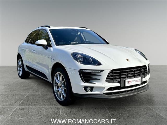 PORSCHE MACAN 2.0