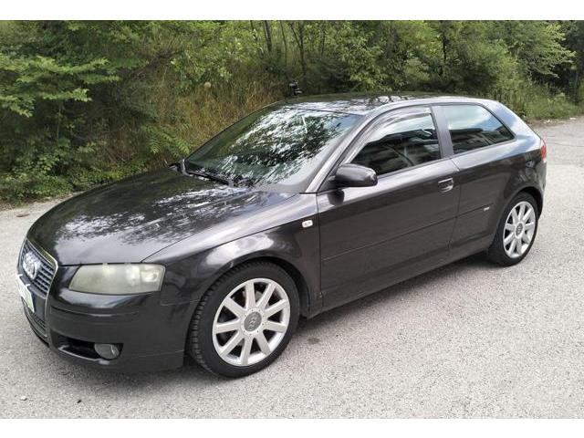 AUDI A3 2.0 16V TDI Ambiente