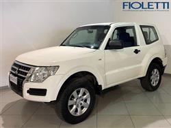 MITSUBISHI PAJERO 3.2 DI-D 16V aut. 3p. Intense DPF