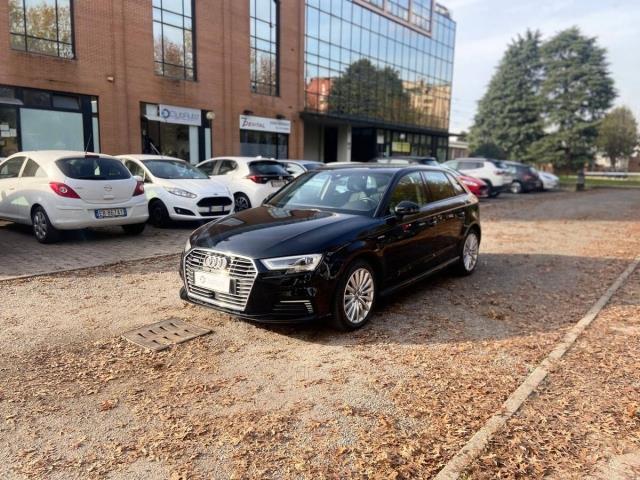 AUDI A3 1.4 tfsi e-tron s-tronic