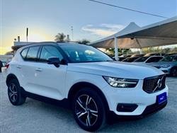 VOLVO XC40 D3 AWD Geartronic R-design Tetto