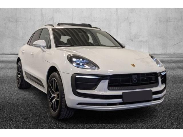 PORSCHE MACAN 2.0