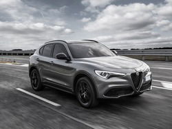 ALFA ROMEO STELVIO 2.2 Turbodiesel 210 CV AT8 Q4 Veloce