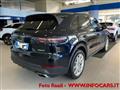 PORSCHE CAYENNE 3.0 V6 E-Hybrid PHEV IVA ESPOSTA