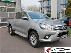 TOYOTA HILUX 2.4 D-4D 4WD Double Cab COMFORT CAMERA NAVI **