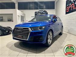 AUDI Q7 3.0 TDI 218CV quattro tiptronic *S-LINE COMPLETO*