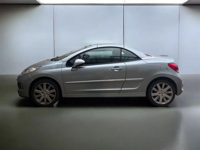 PEUGEOT 207 1.6 VTi 120CV CC Féline