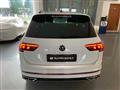 VOLKSWAGEN TIGUAN 2.0 TDI 150 CV SCR DSG R-Line LUCI AMBIENTE