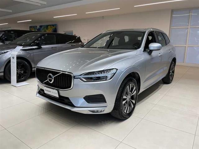 VOLVO XC60 B4 (d) AWD Geartronic Business Plus