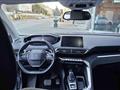 PEUGEOT 3008 BlueHDi 130 S&S EAT8 Business