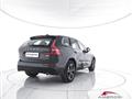 VOLVO XC60 B4 (d) AWD Geartronic Momentum Pro