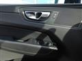 VOLVO XC60 B4 (d) AWD Geartronic Momentum Carplay Navi