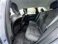 VOLVO XC60 B4 (d) AWD automatico Momentum