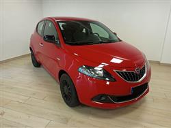 LANCIA YPSILON 3ª serie 1.0 FireFly 5 porte S&S Hybrid Ecochic Silver