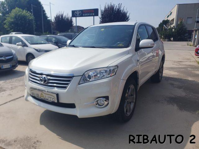 TOYOTA RAV4 Crossover 2.2 D-Cat A/T 150 CV Executive