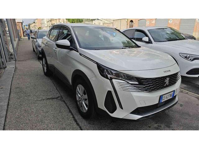 PEUGEOT 3008 BlueHDi 130 S&S Active Business