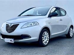 LANCIA YPSILON 1.2 BENZ 69 CV 5porte ADATTA NEOPATENTATI Platinum